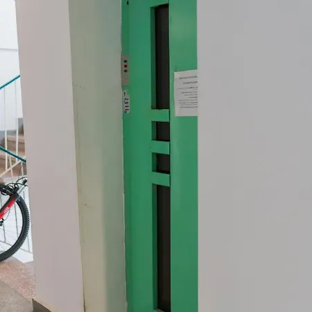 Cozy & Spacious 2br With Netflix בוקרשט